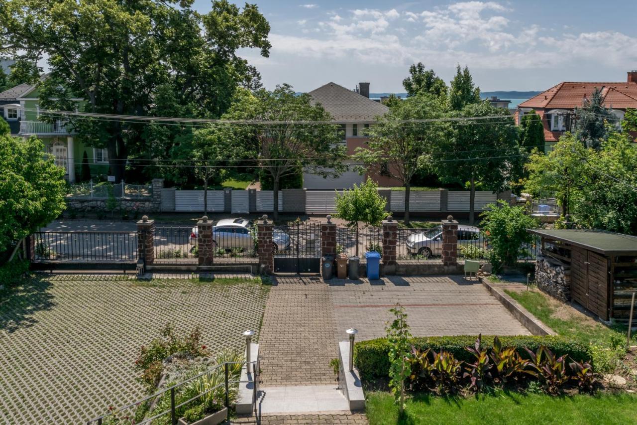 Mikes Vendégház Balatonfüred Esterno foto
